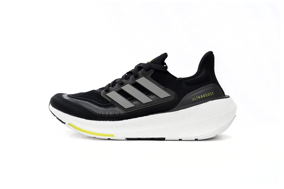 Adidas Ultra Boost 2023 LIGHT Black And White