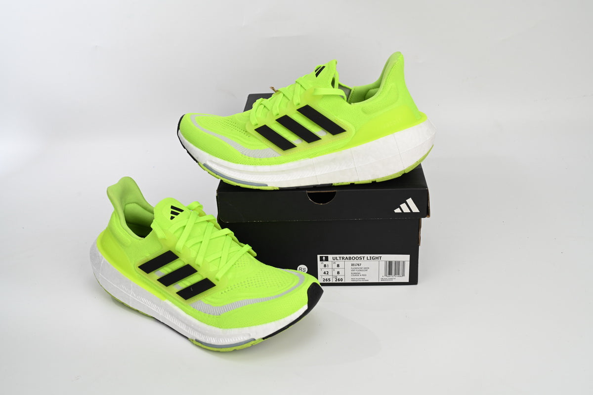 Adidas Ultra Boost 2023 LIGHT