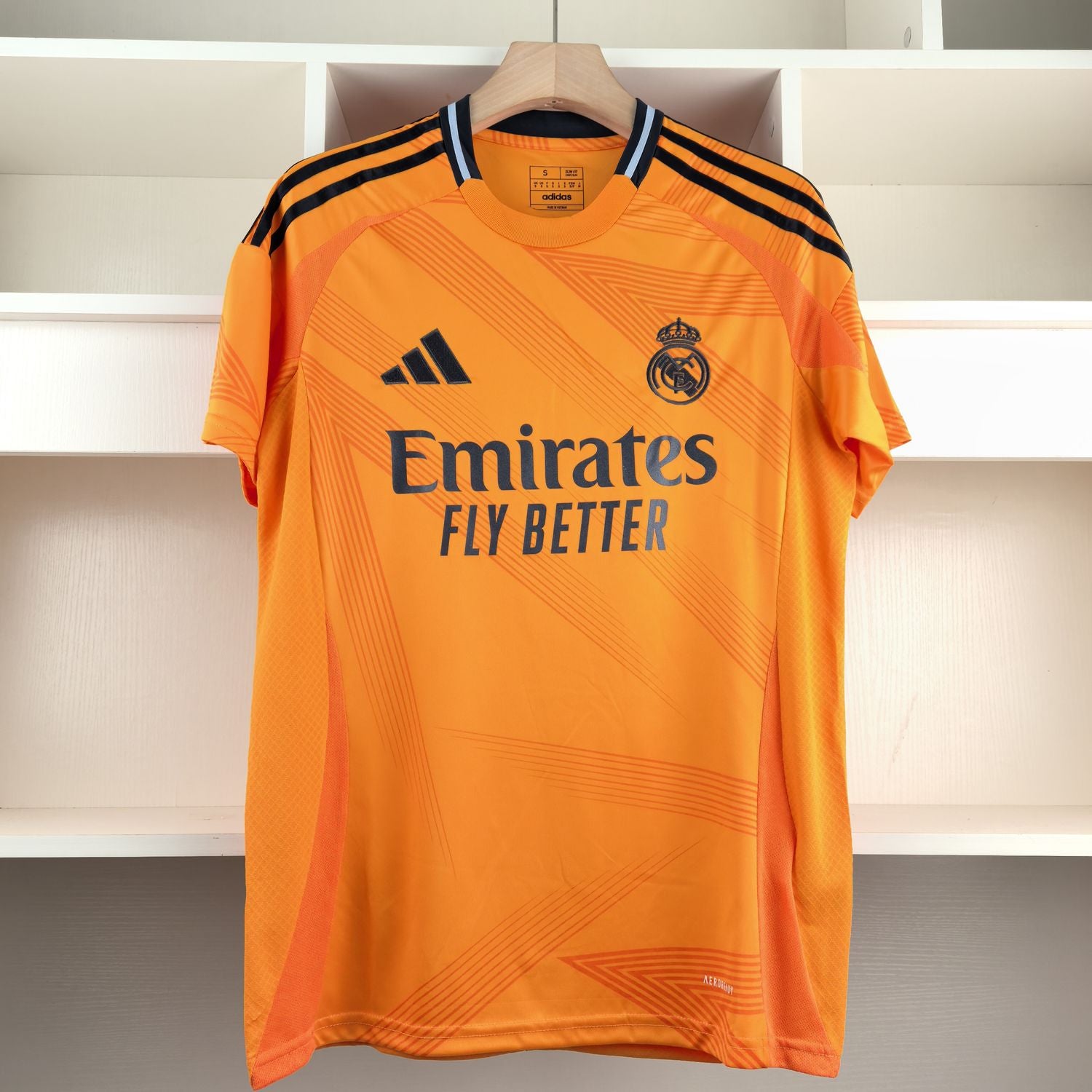 Camiseta Real Madrid 2024-25